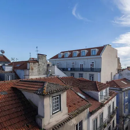 Apartment Cosy In Bairro Alto By Lovelystay