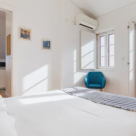 Apartment Cosy In Bairro Alto By Lovelystay Lisbon