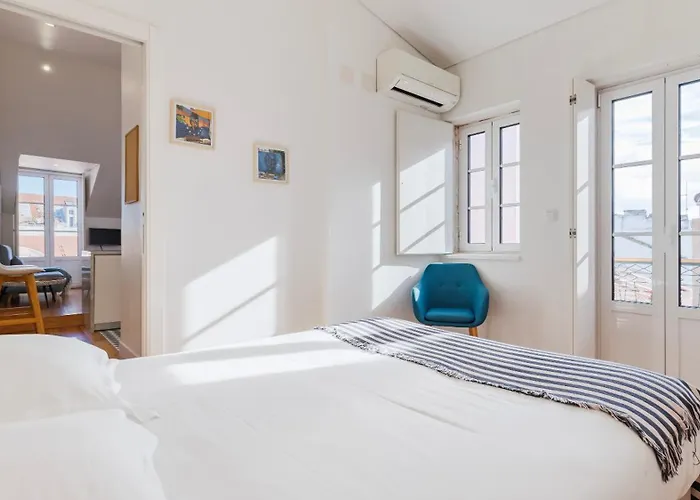 公寓 Cosy In Bairro Alto By Lovelystay Lisboa