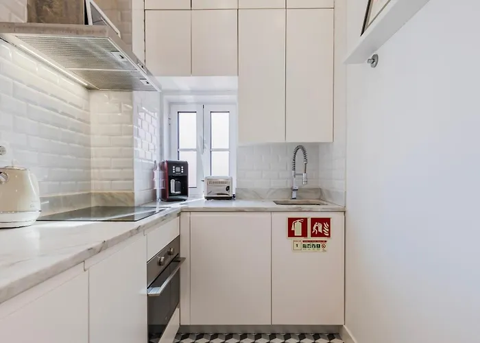 公寓 Cosy In Bairro Alto By Lovelystay Lisboa