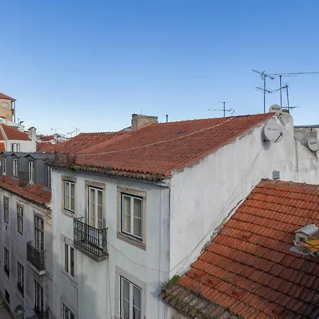 Cosy In Bairro Alto By Lovelystay * ליסבון